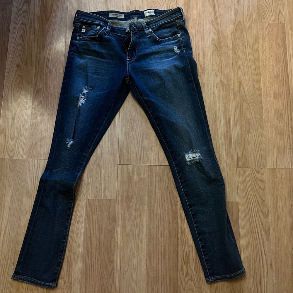 AG jeans super skinny ankle jeans. Size 30R